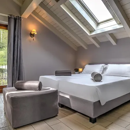 빌라 Sleeps 8 Pool Air Con Wifi *
