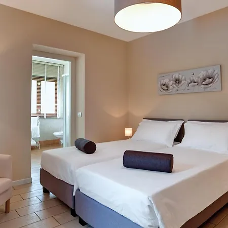 Sleeps 8 Pool Air Con Wifi 빌라