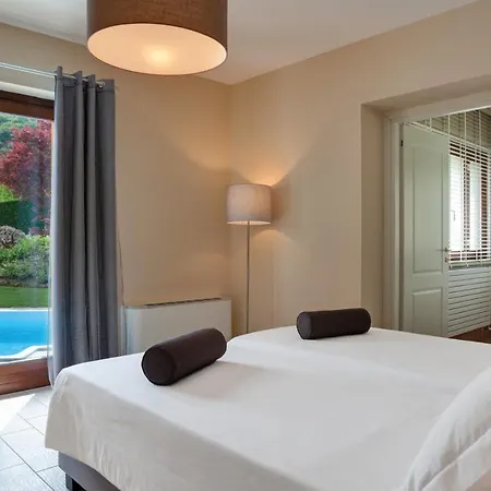 Sleeps 8 Pool Air Con Wifi 빌라 벨라지오